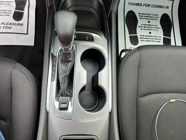 Used 2024 Chevrolet Malibu LT FWD image 20