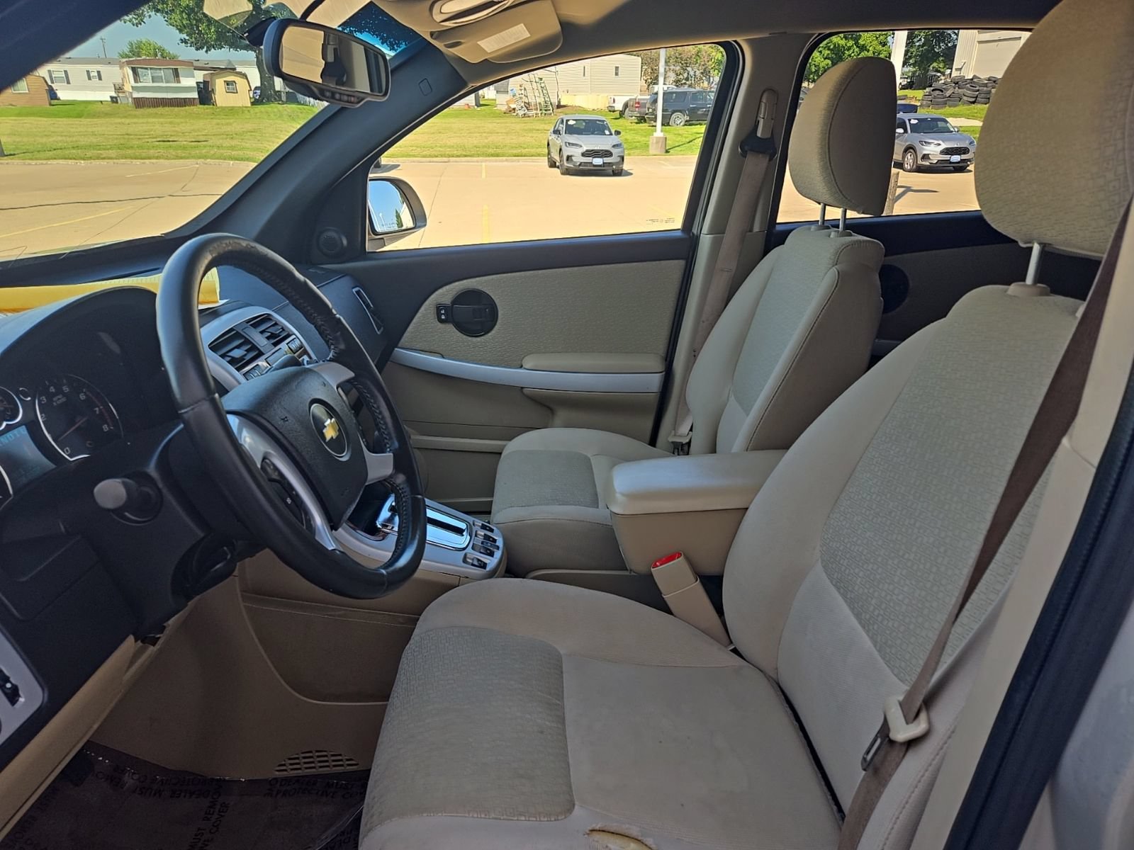 Used 2009 Chevrolet Equinox LT w/ LT Preferred Equipment Group FWD image 11