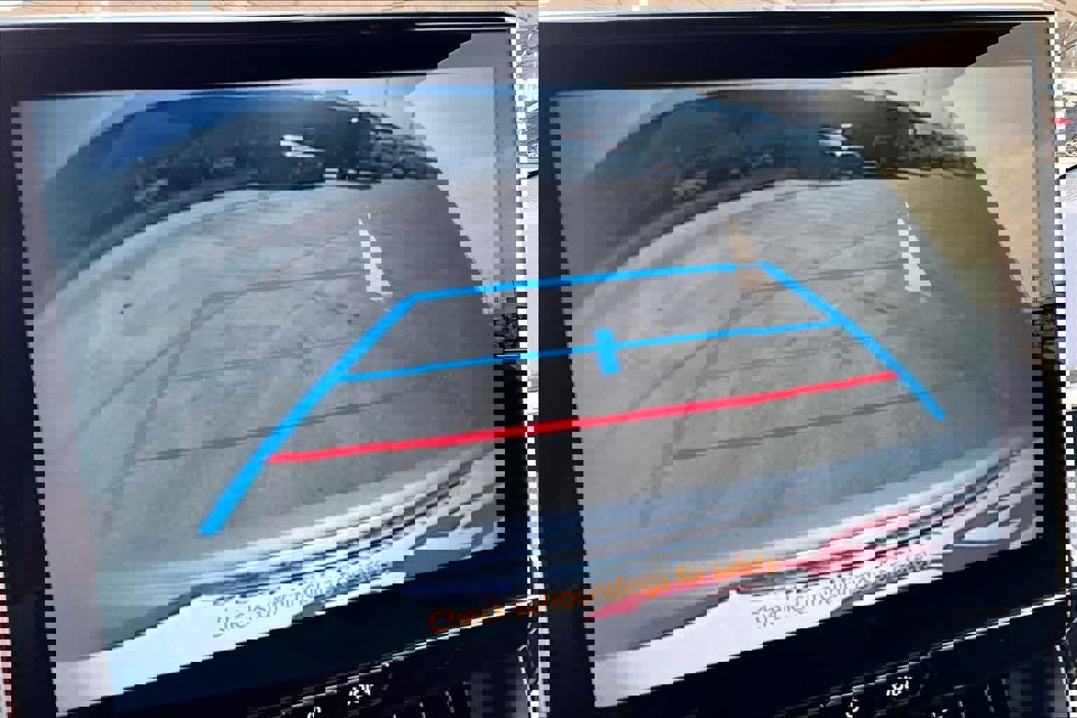 Used 2025 Toyota Corolla SE w/ SE Premium Package image 24