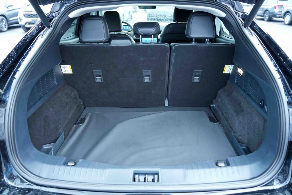 Used 2021 Ford Mustang Mach-E Select w/ Comfort/Appearance Package image 11