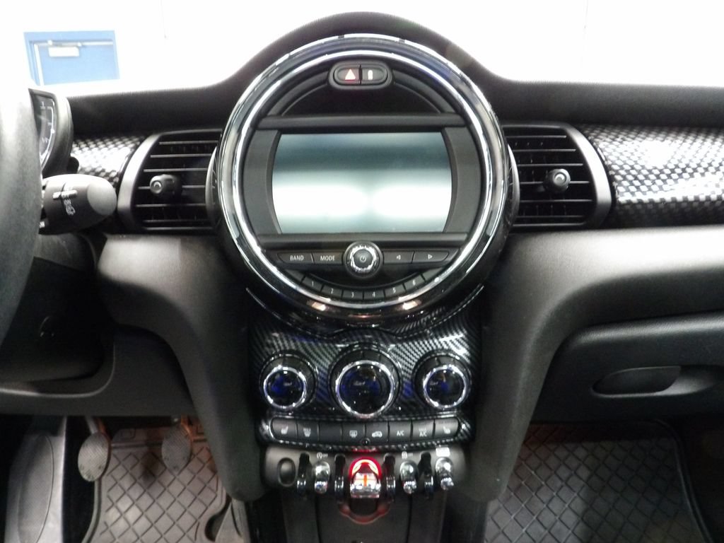 Used 2019 MINI Cooper S FWD image 39