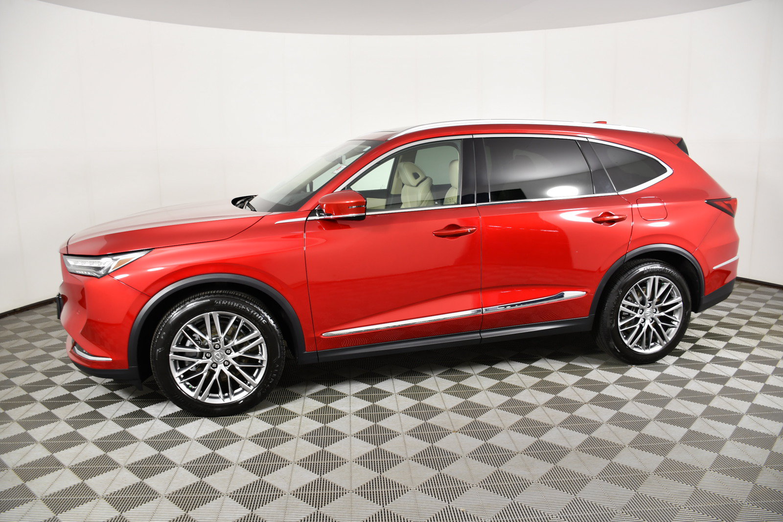 Certified 2024 Acura MDX w/ Advance Package AWD/4WD image 9