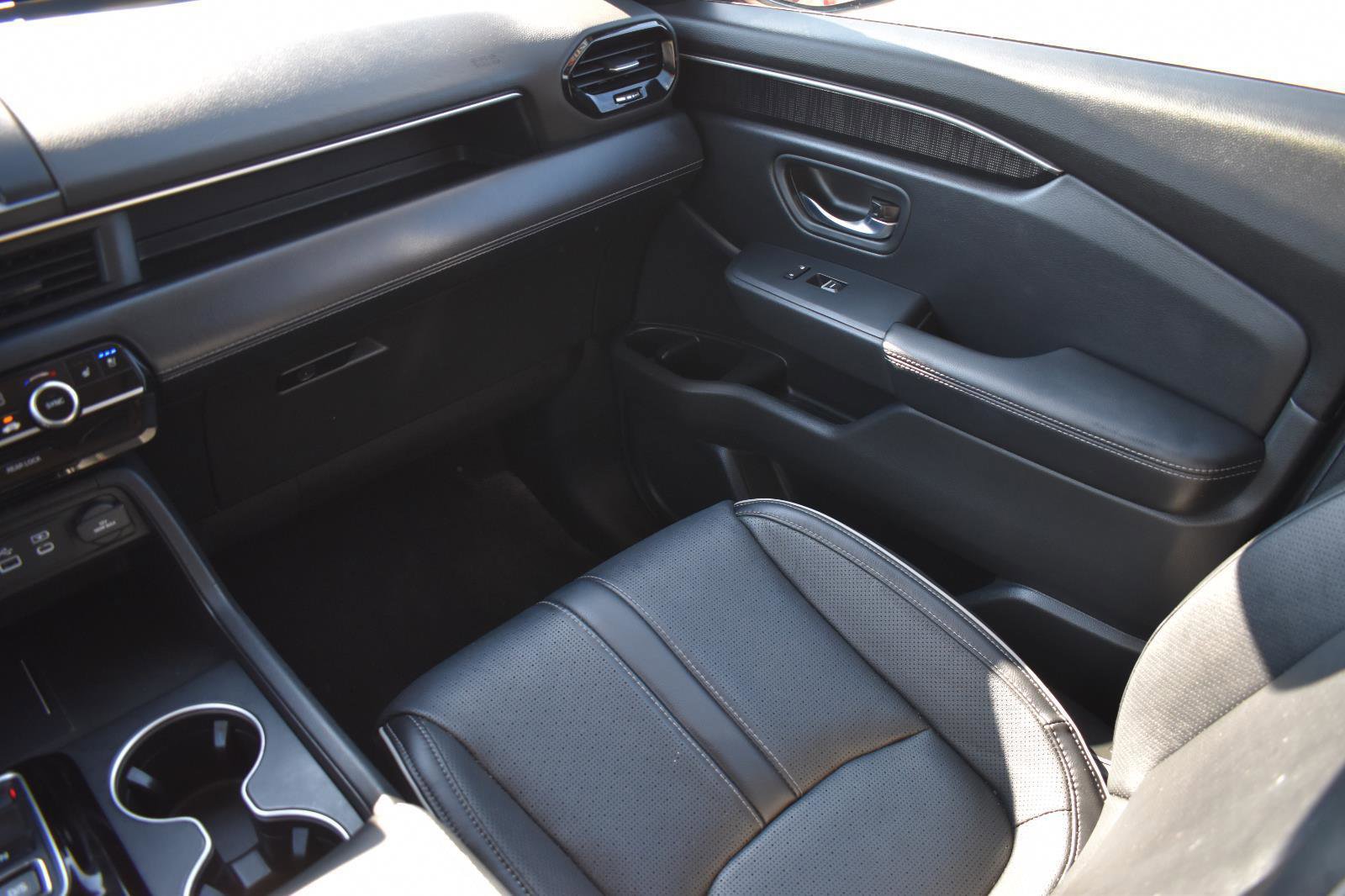 Used 2023 Honda Pilot Elite image 21