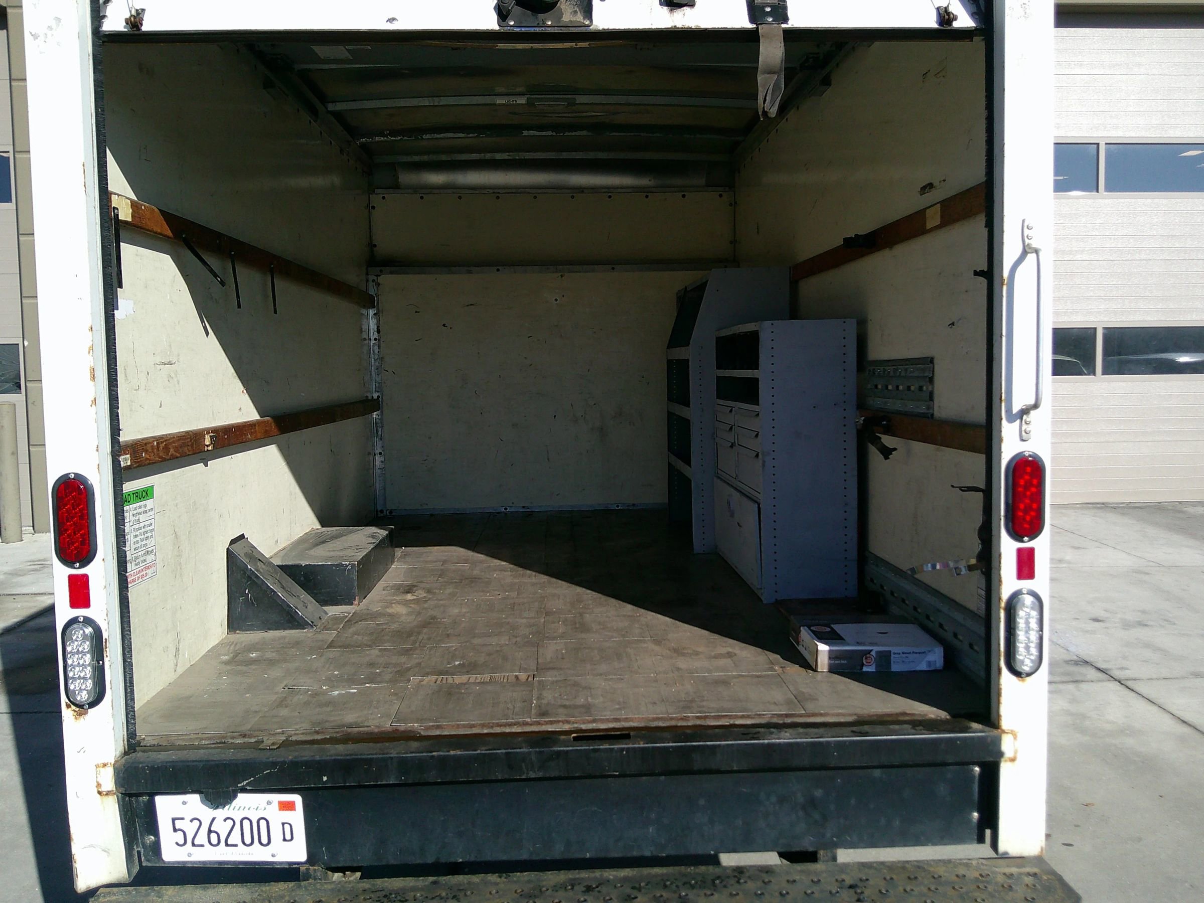 Used 2015 Ford E-350 and Econoline 350 Super Duty image 5