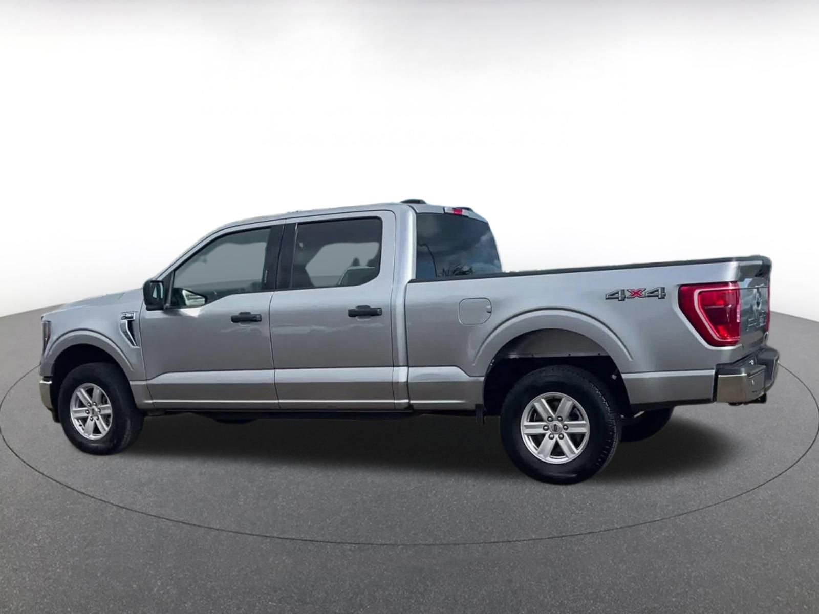 Used 2023 Ford F150 XLT w/ Equipment Group 301A Mid image 11