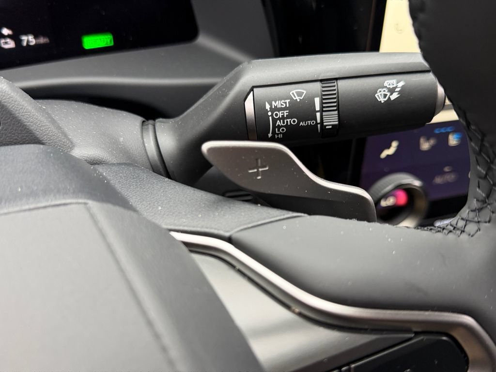 Certified 2026 Lexus RZ 450e AWD w/ Technology Package image 29
