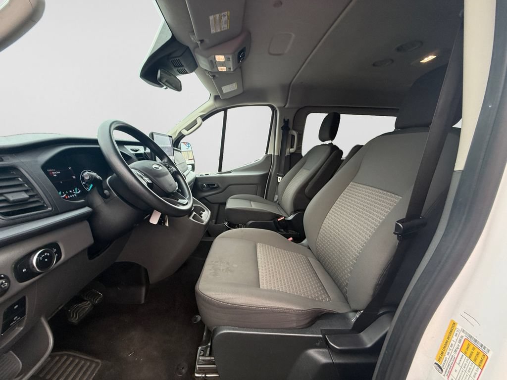 Used 2023 Ford Transit 350 XLT RWD image 12