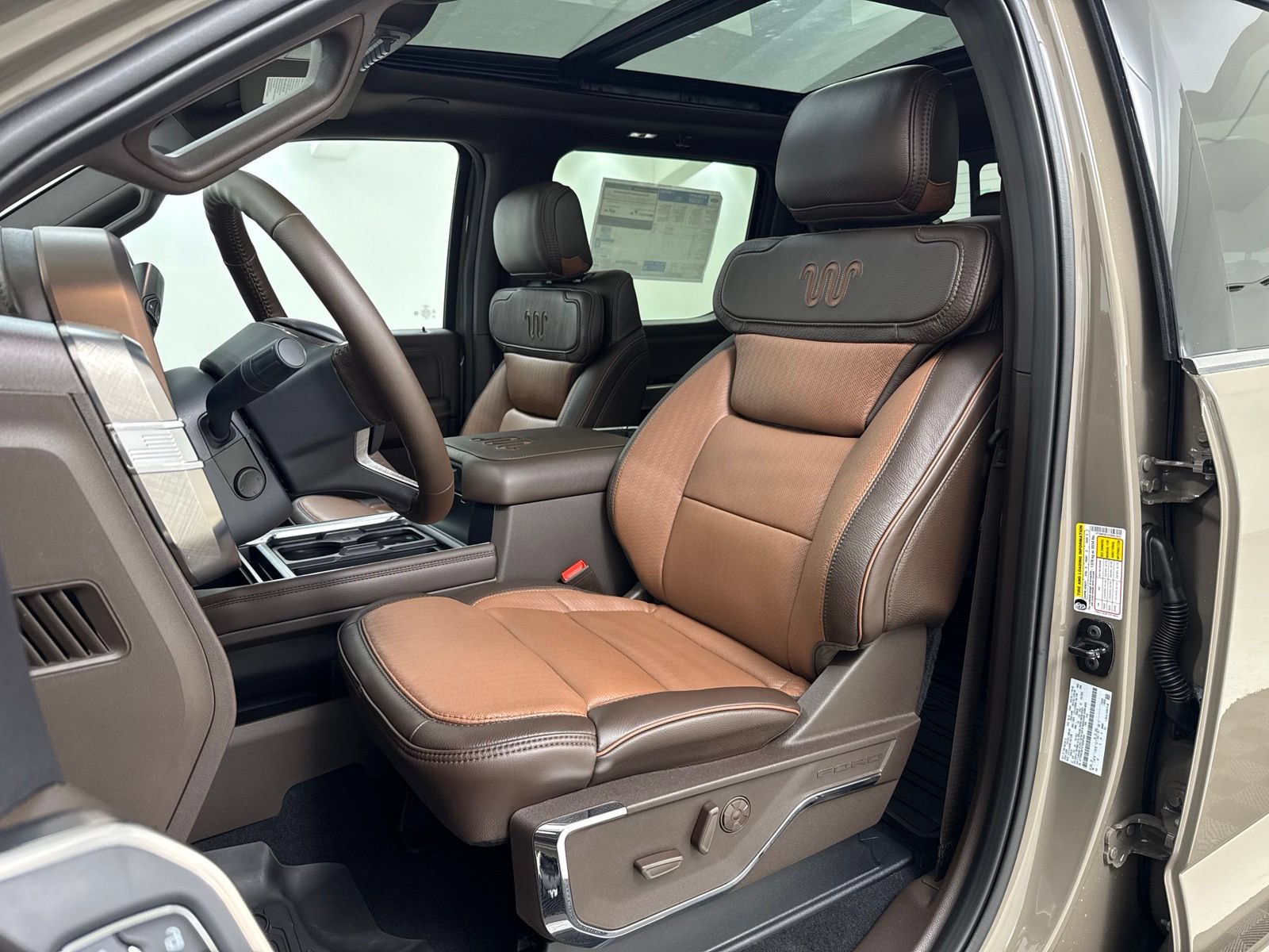 New 2026 Ford F250 King Ranch w/ Chrome Package AWD/4WD image 21