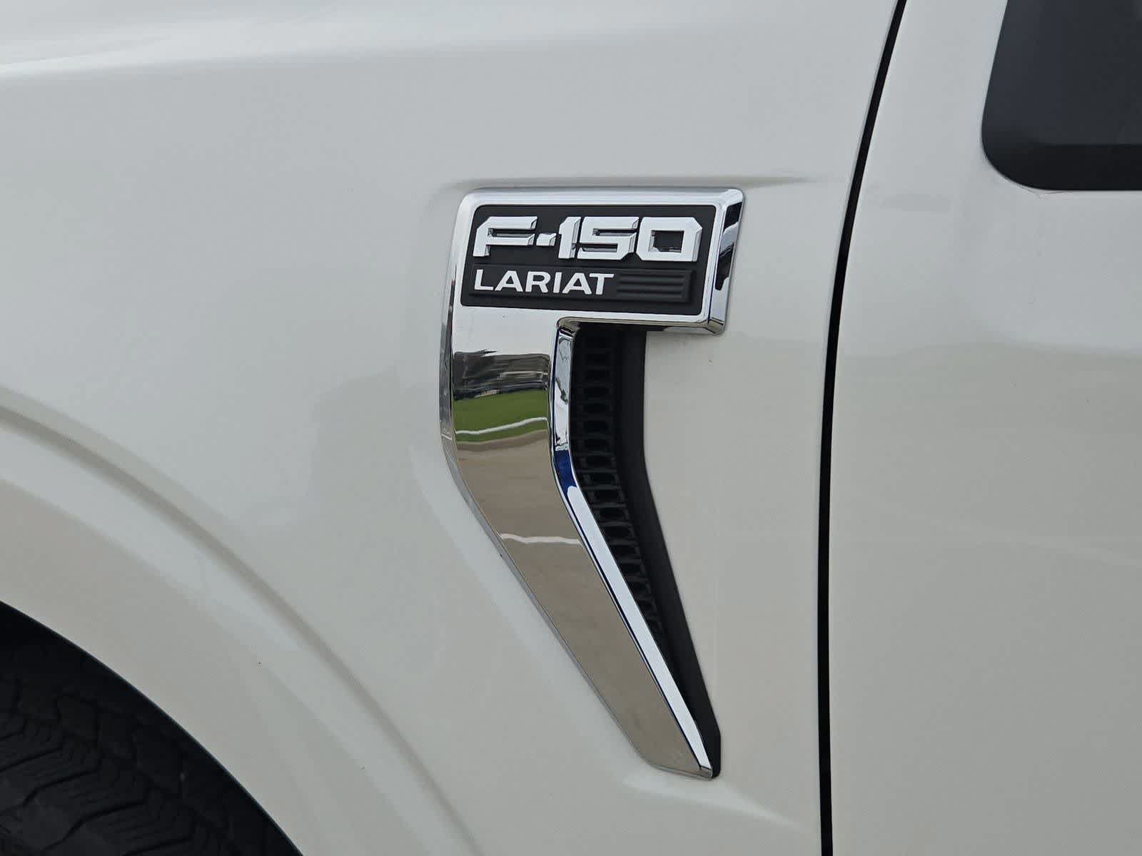 Used 2025 Ford F150 Lariat w/ Equipment Group 501A Mid AWD/4WD image 11