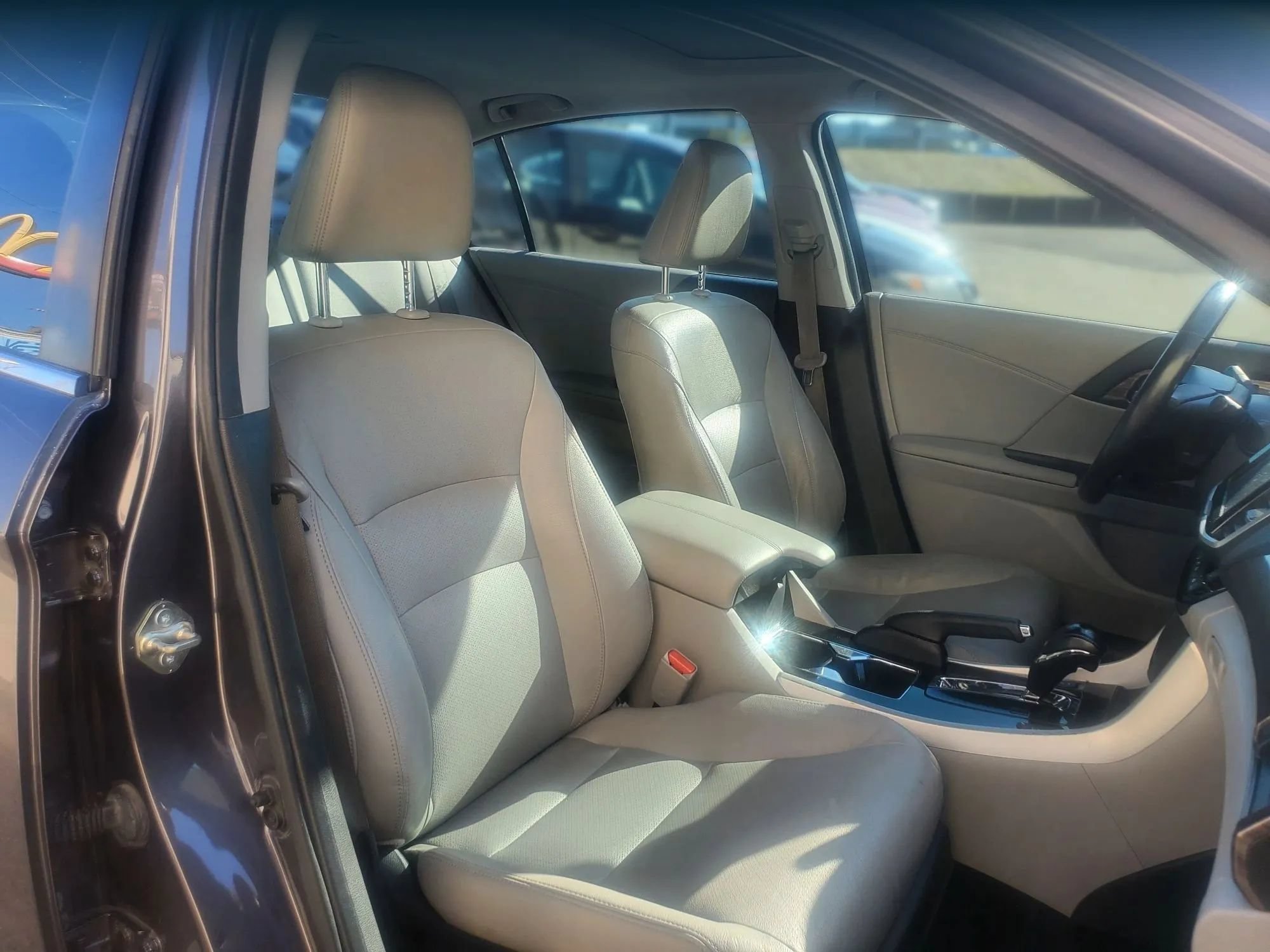 Used 2017 Honda Accord EX-L image 22