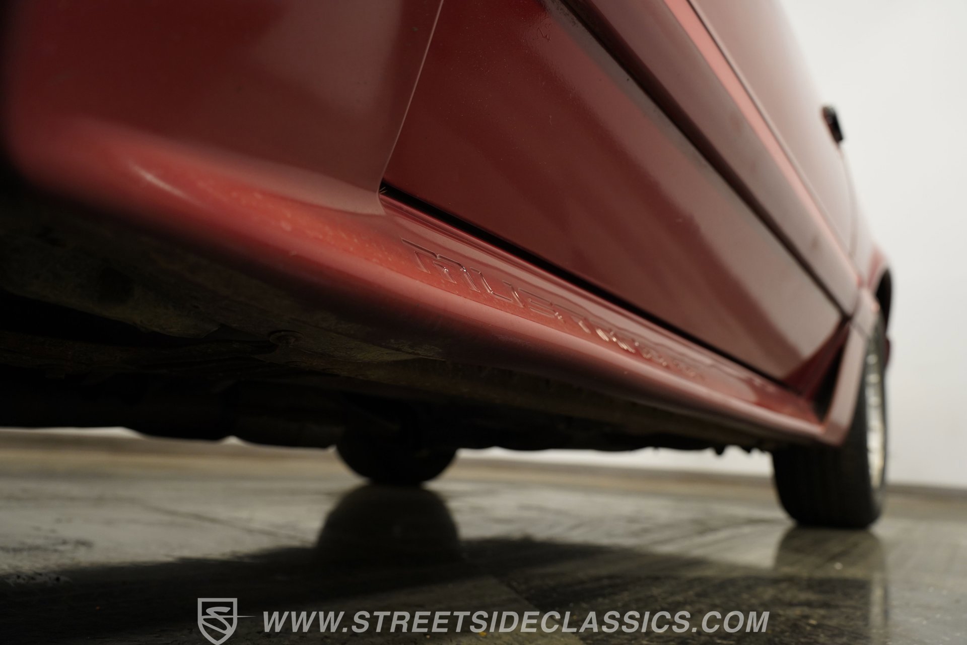Used 1988 Ford Mustang GT RWD image 23