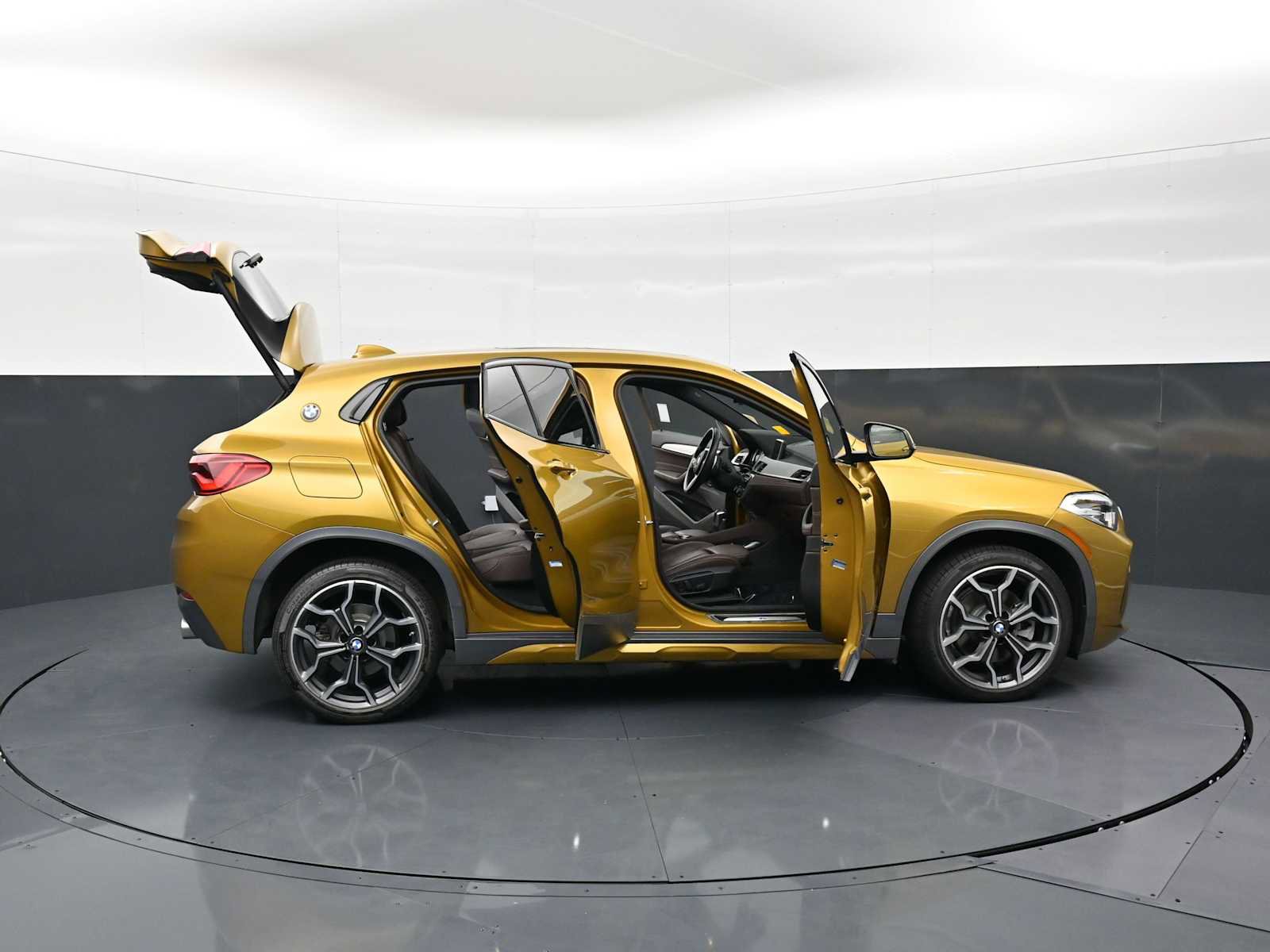Used 2018 BMW X2 xDrive28i w/ M SportX Package AWD/4WD image 35