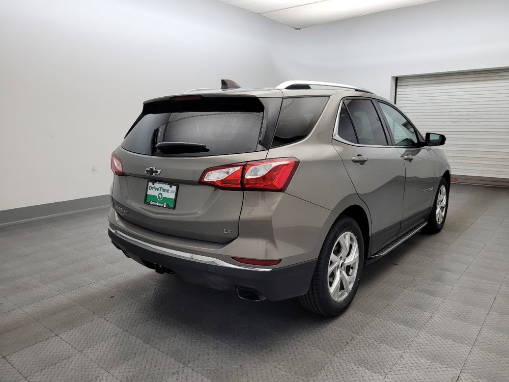 Used 2018 Chevrolet Equinox LT FWD image 9