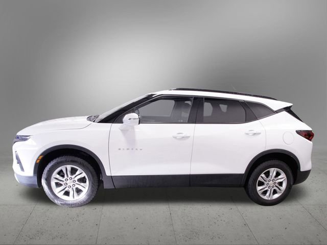 Used 2022 Chevrolet Blazer LT image 2