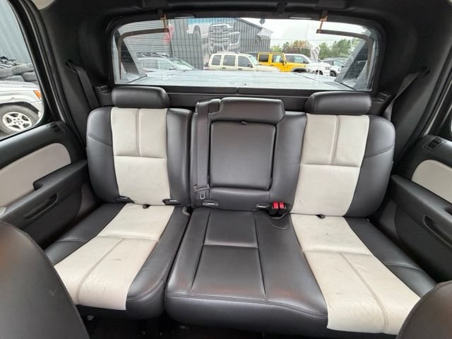 Used 2008 Chevrolet Avalanche LT w/ LT Preferred Equipment Group AWD/4WD image 22
