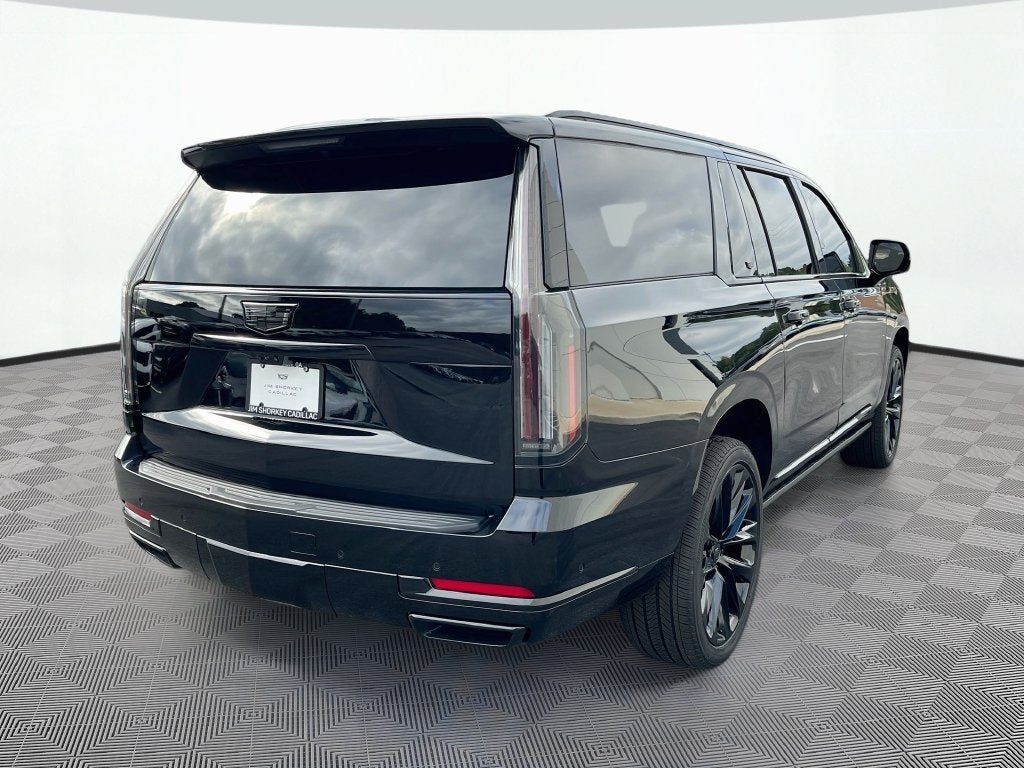 New 2026 Cadillac Escalade ESV Luxury w/ LPO, Radiant Package AWD/4WD image 38