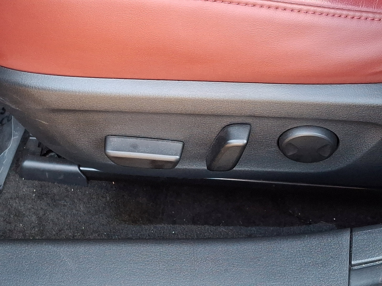 Used 2023 MAZDA MAZDA3 s image 16