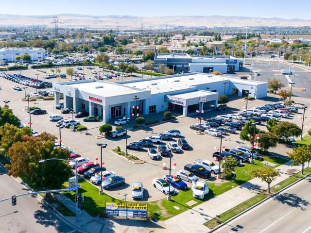 Used 2022 Chevrolet Malibu RS FWD image 36