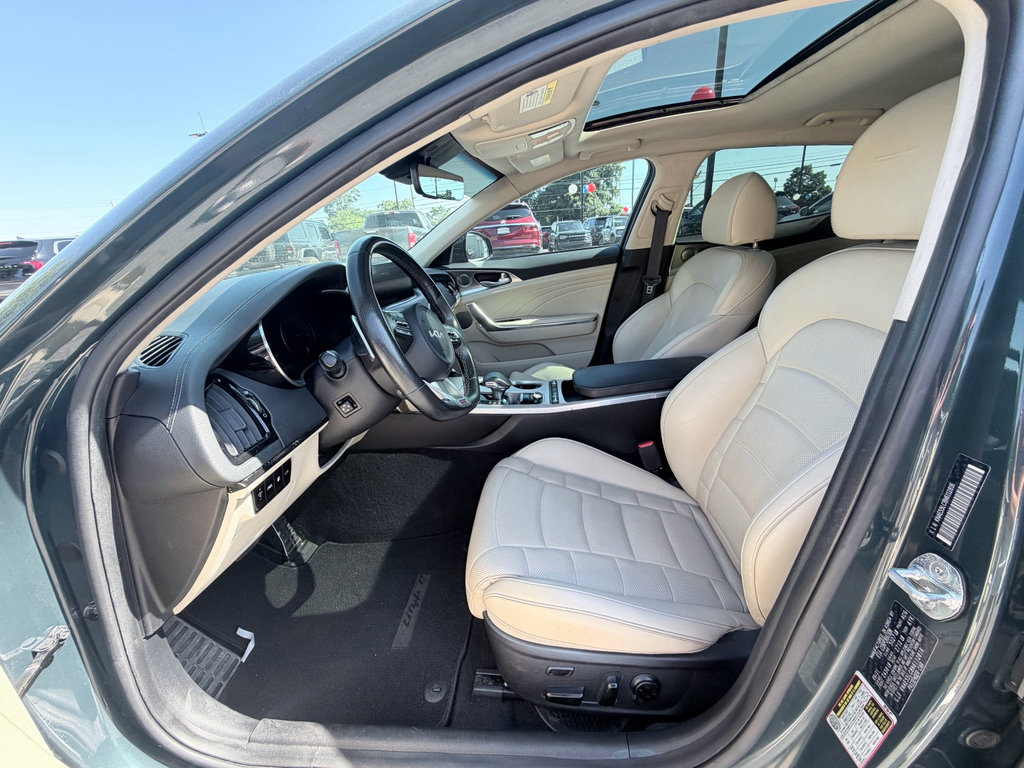 Used 2022 Kia Stinger GT2 RWD image 22