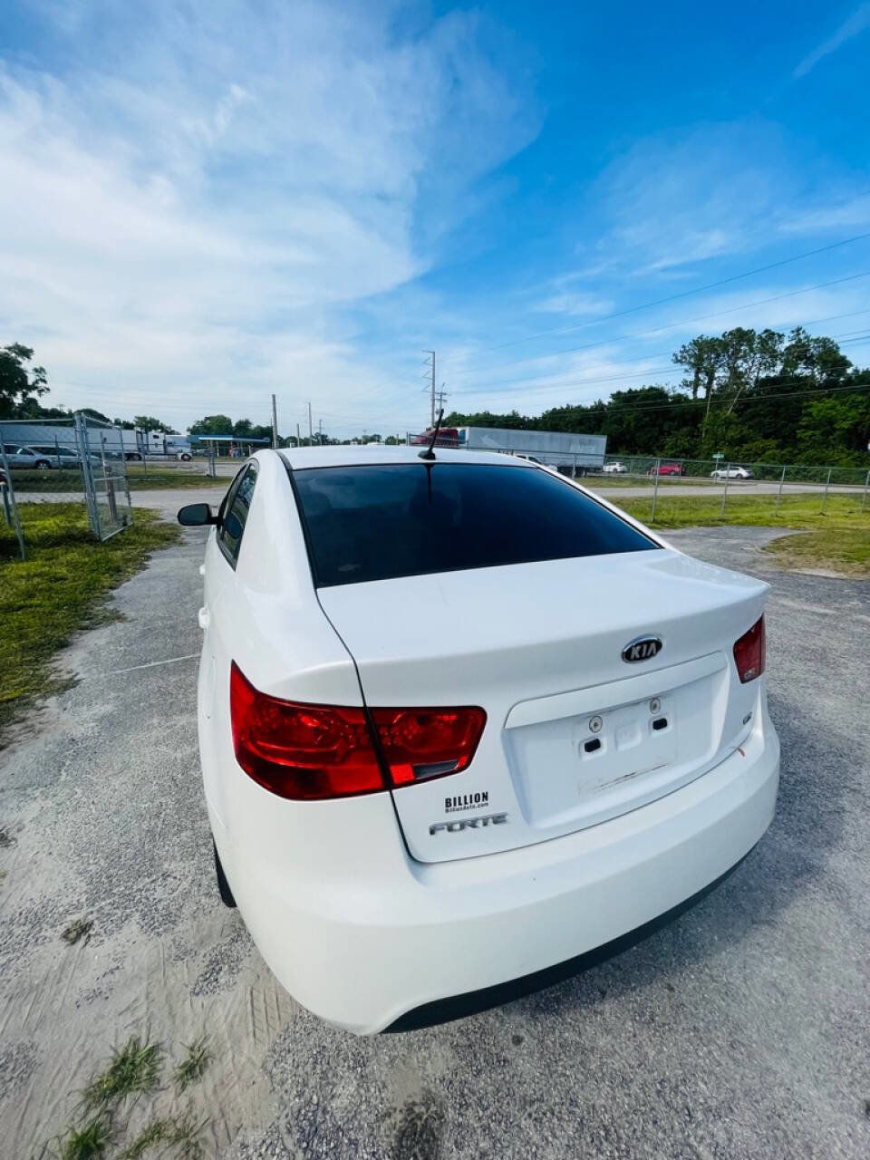 Used 2013 Kia Forte EX w/ Premium Pkg image 8