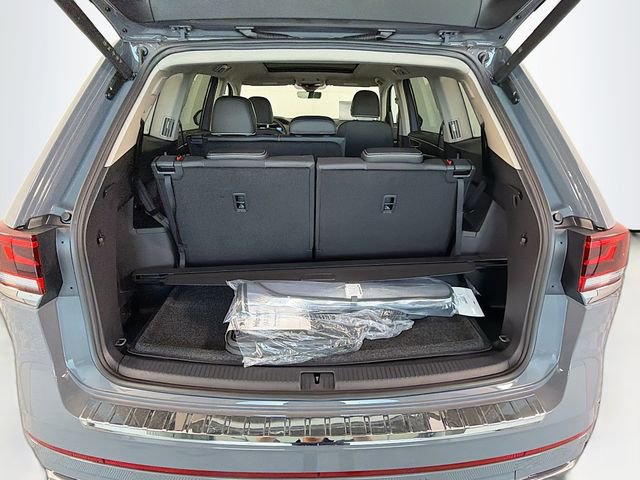 New 2026 Volkswagen Atlas SEL Premium R-Line image 28