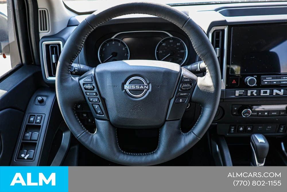Certified 2025 Nissan Frontier SV w/ SV Convenience Package RWD image 28