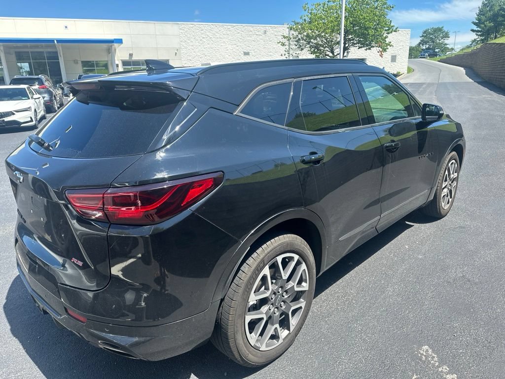 Used 2023 Chevrolet Blazer RS w/ Enhanced Convenience Package AWD/4WD image 6