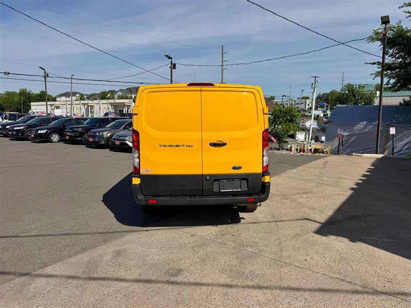 Used 2021 Ford Transit 250 Low Roof w/ Load Area Protection Package RWD image 3