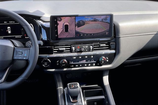 New 2026 Nissan Pathfinder Platinum image 6
