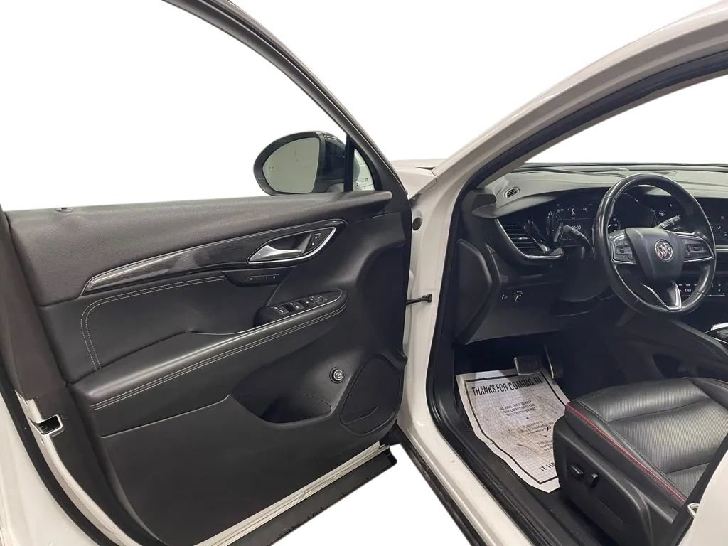 Used 2023 Buick Envision Essence w/ Sport Touring Package AWD/4WD image 9