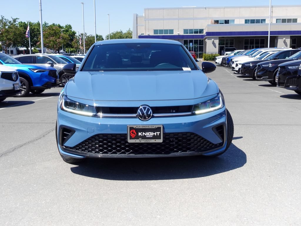 Certified 2025 Volkswagen Jetta Sport FWD image 3