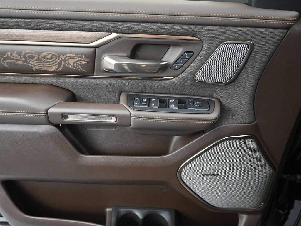 Used 2026 RAM 1500 Limited AWD/4WD image 16