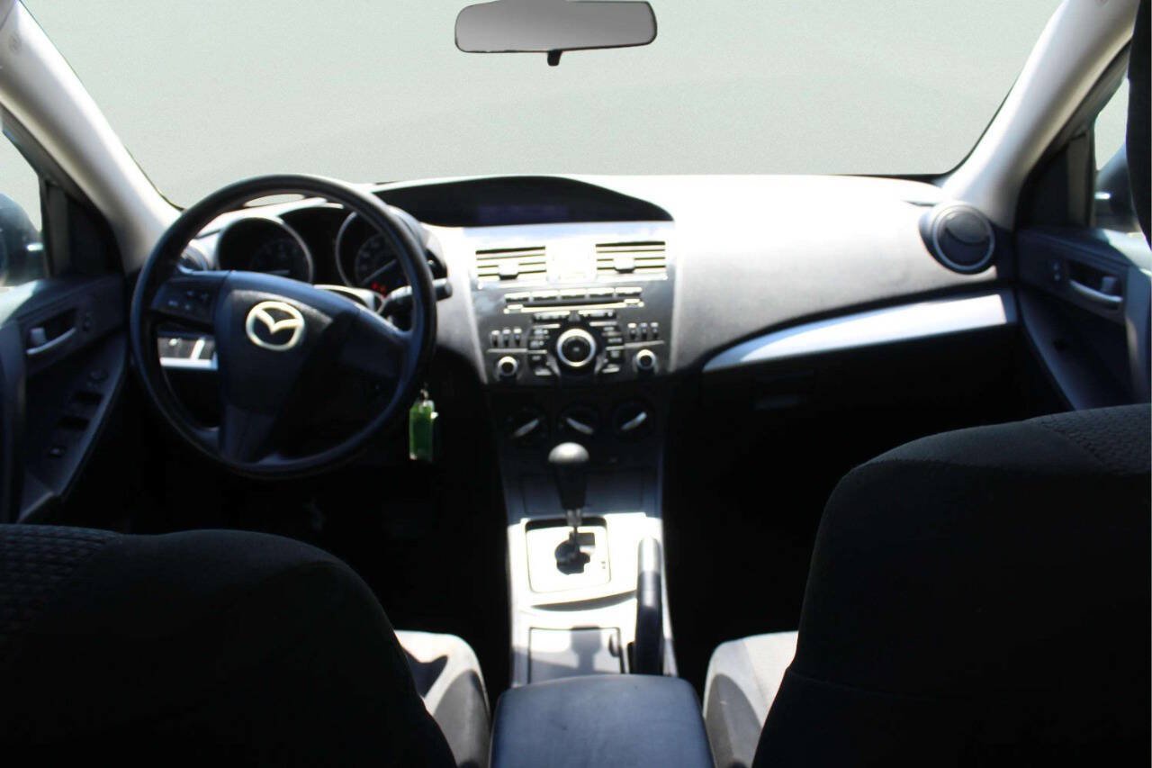 Used 2012 MAZDA MAZDA3 i Sport FWD image 9