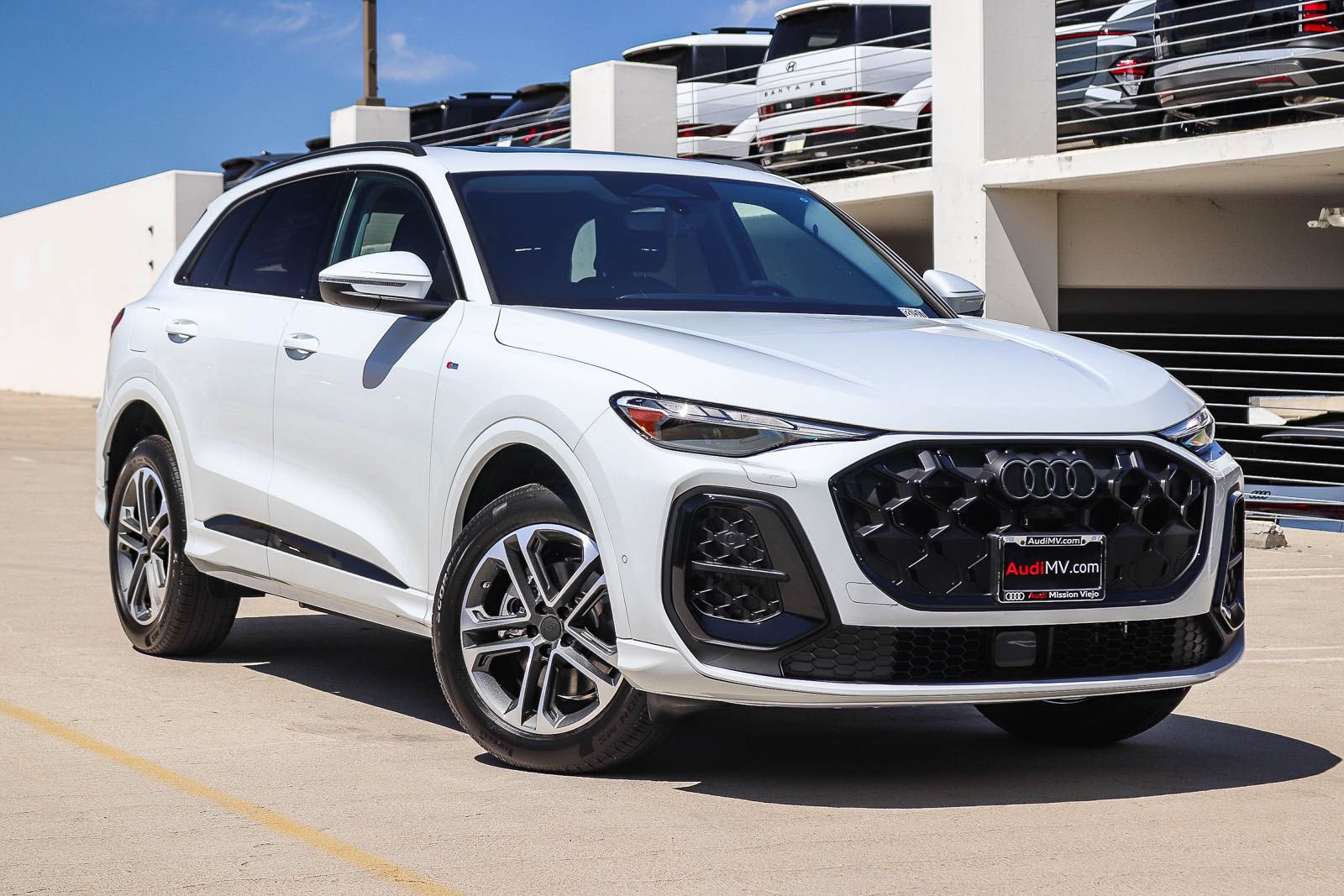New 2026 Audi Q5 2.0T AWD/4WD image 1