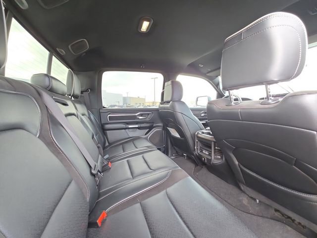 Used 2025 RAM 1500 Laramie AWD/4WD image 28