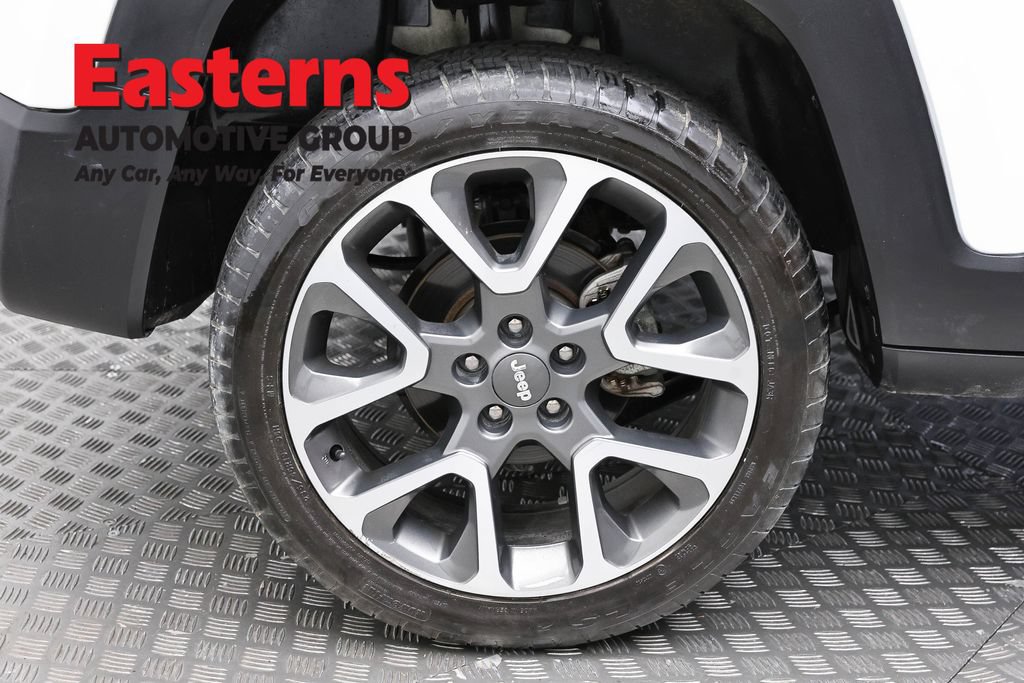 Used 2022 Jeep Renegade Limited w/ Sun, Sound & Wheels Group AWD/4WD image 31