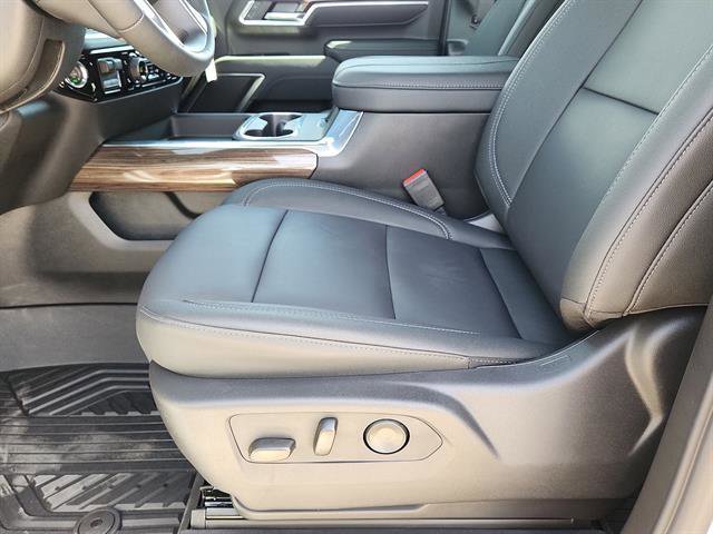 New 2026 Chevrolet Silverado 2500 LT w/ Trail Boss Package image 8