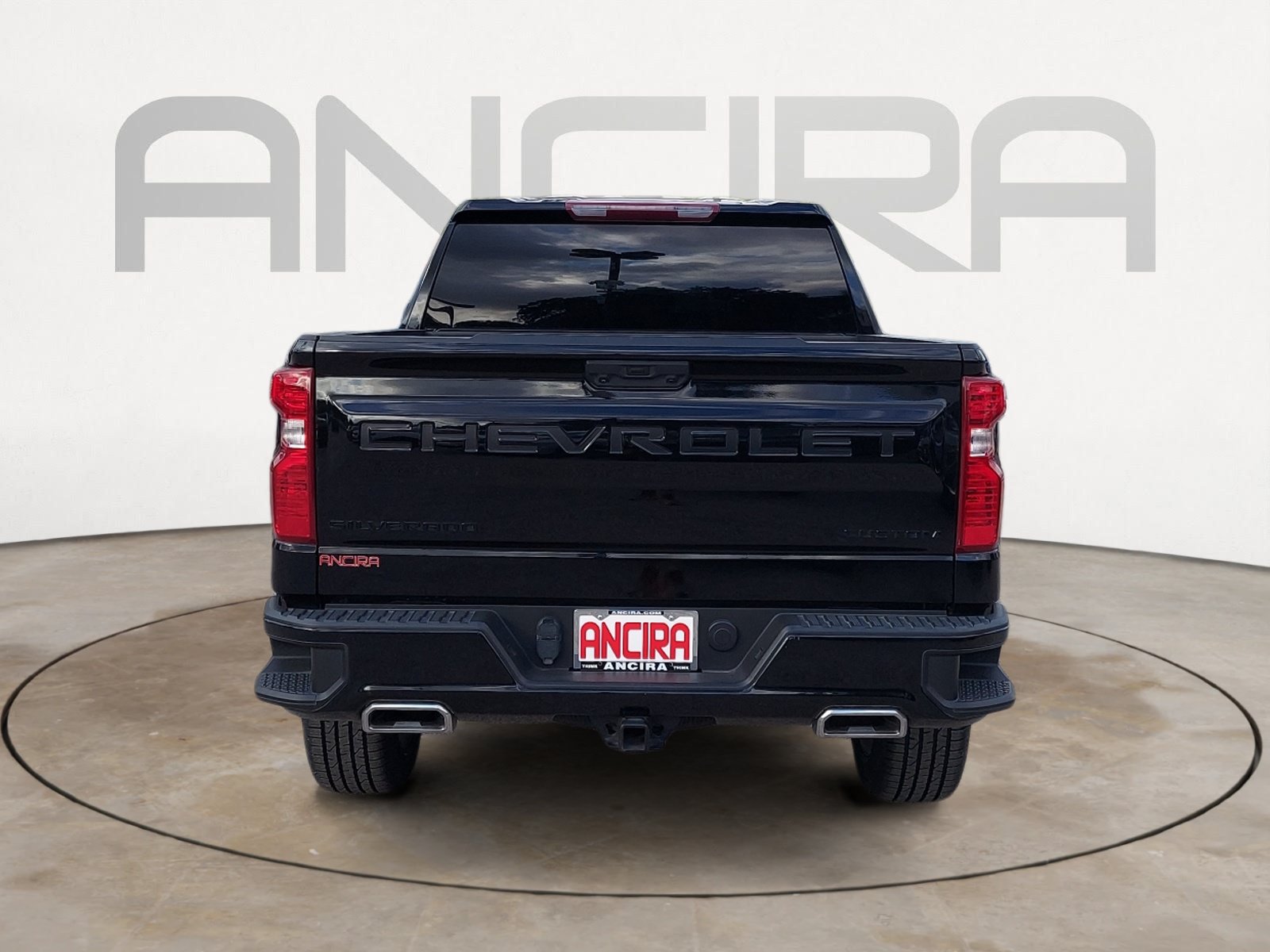 Used 2022 Chevrolet Silverado 1500 Custom Trail Boss w/ LPO, Dark Essentials Package AWD/4WD image 9