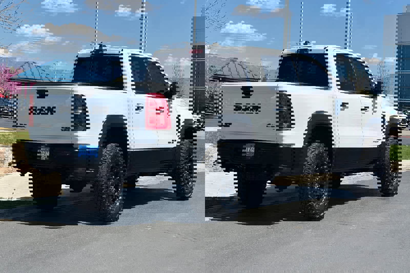 Used 2025 RAM 1500 RHO image 2