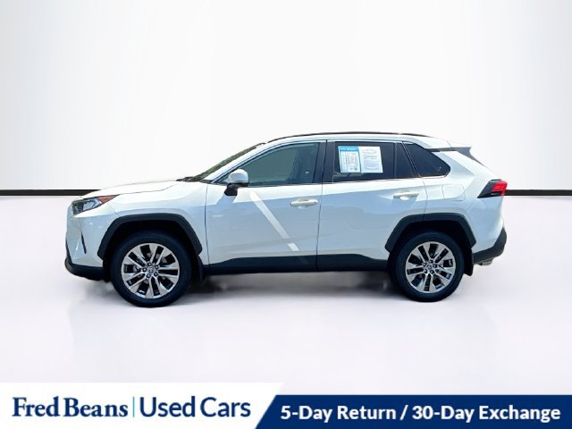 Used 2021 Toyota RAV4 XLE Premium AWD/4WD image 5