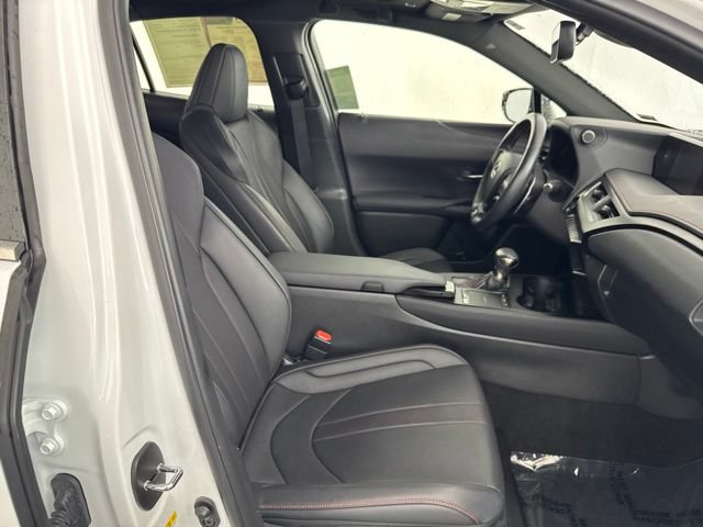 Used 2019 Lexus UX 200 F Sport w/ F Sport Premium Package FWD image 22