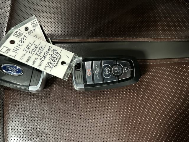 Used 2017 Ford F250 Platinum w/ Platinum Ultimate Package image 29