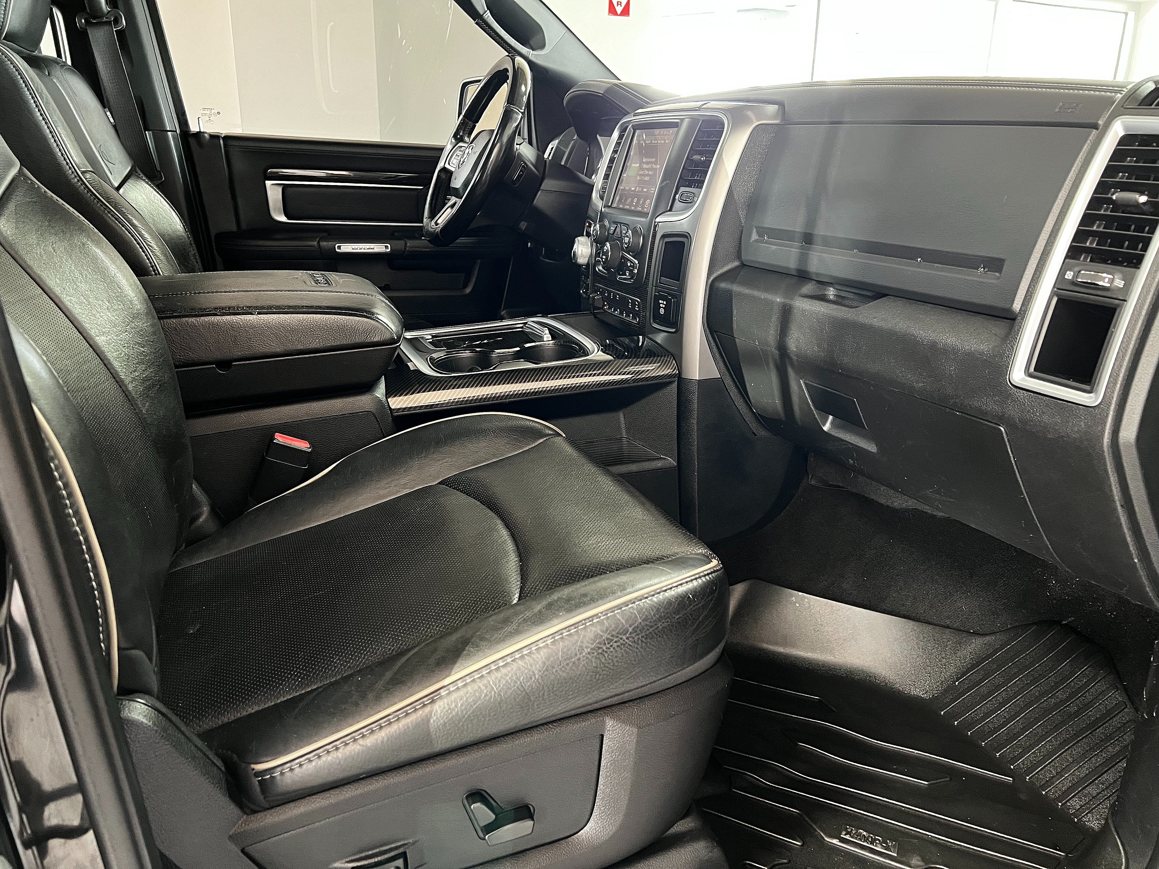 Used 2016 RAM 1500 Limited AWD/4WD image 29