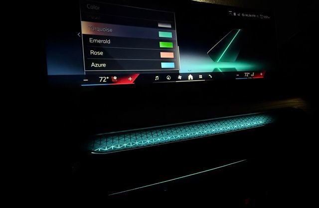 Used 2025 BMW 330i xDrive Sedan w/ M Sport Package image 50