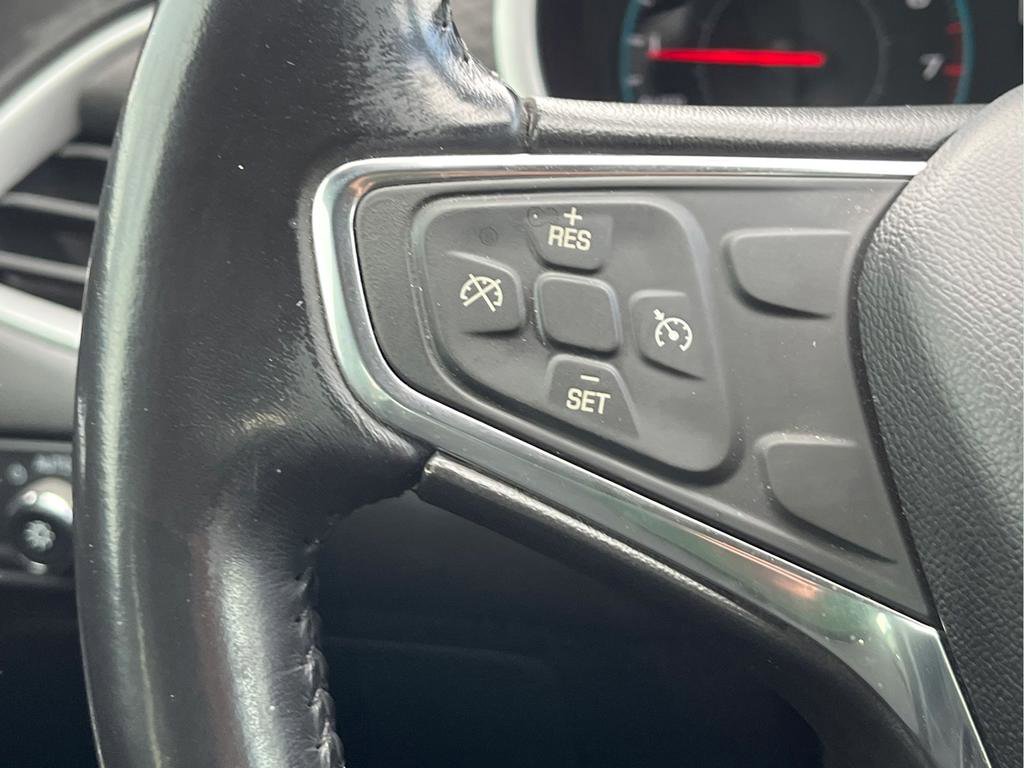 Used 2020 Chevrolet Malibu RS FWD image 17