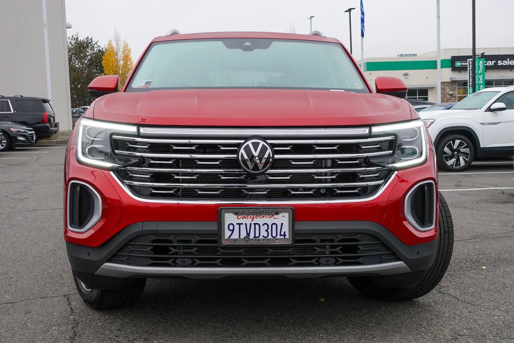 Certified 2025 Volkswagen Atlas SEL image 3