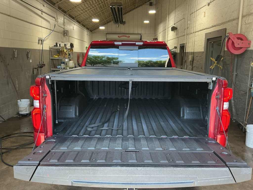 Used 2024 Chevrolet Silverado 1500 LT Trail Boss w/ LT Trail Boss Premium Package AWD/4WD image 23