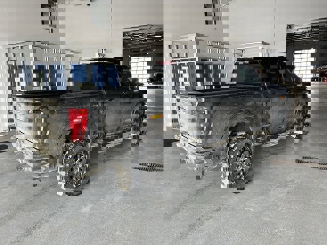 Certified 2023 GMC Sierra 3500 AT4 image 5