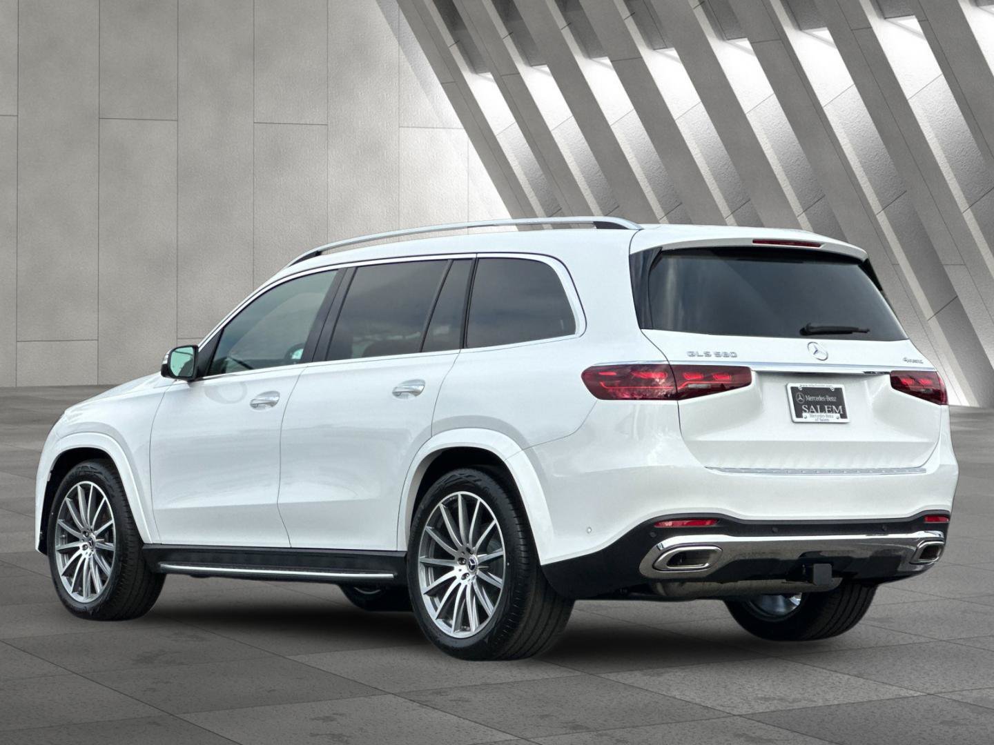 New 2026 Mercedes-Benz GLS 580 4MATIC image 6