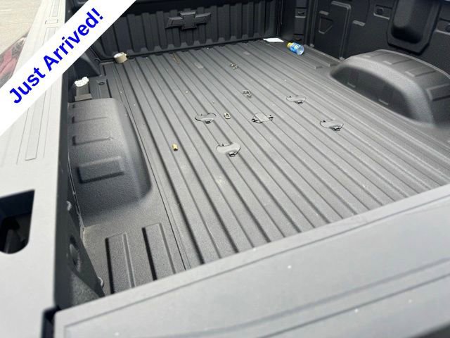 Used 2026 Chevrolet Silverado 3500 LTZ w/ LTZ Plus Package AWD/4WD image 6